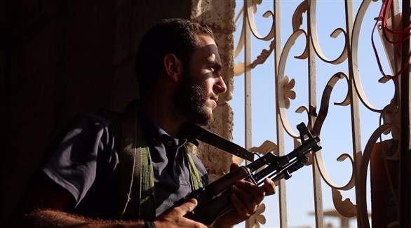 مقاتل على أحد الجبهات السورية (أرشيف / رويترز)
