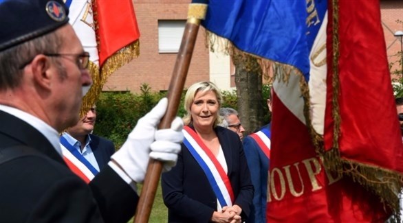 رئيسة حزب اليمين الفرنسي المتطرف مارين لوبان (أرشيف)