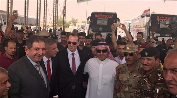 زيارة سعودية رسمية إلى منفذ عرعر بعد افتتاحه وبدا وزير الدولة السعودي لشؤون الخليج العربي