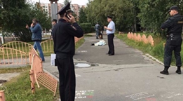 الشرطة الروسية في موقع الاعتداء (المصدر)