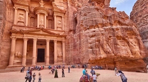مدينة البتراء الأثرية في الأردن (ميرور)