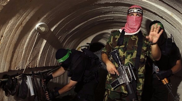 عناصر من حركة حماس في أحد أنفاق غزة (أرشيف)