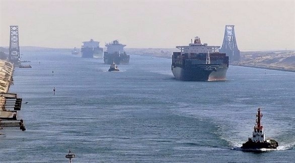مرور السفن التجارية عبر قناة السويس (أرشيف)