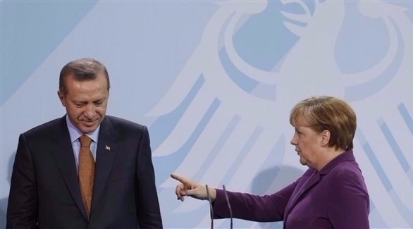 المستشارة الألمانية أنغيلا ميركل والرئيس التركي رجب طيب أردوغان.(أرشيف)
