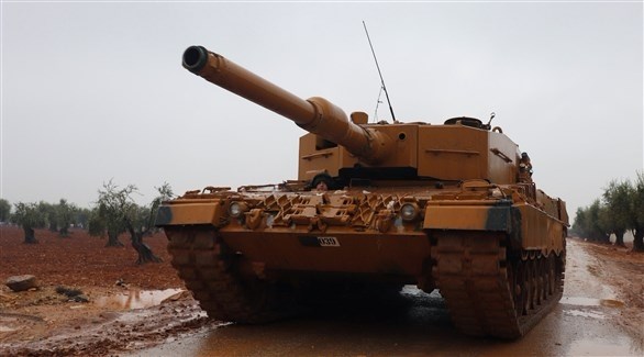 دبابة تركية قرب عفرين (رويترز)
