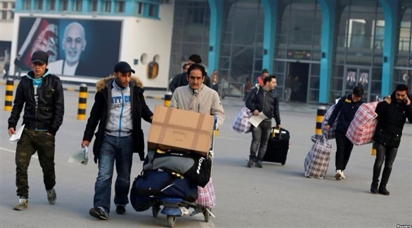 عودة اللاجئين الأفغان إلى بلادهم (أرشيف)