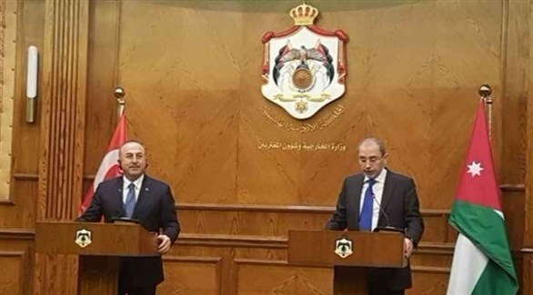 وزير الخارجية الأردني أيمن الصفدي وجاويش أوغلو (تويتر)