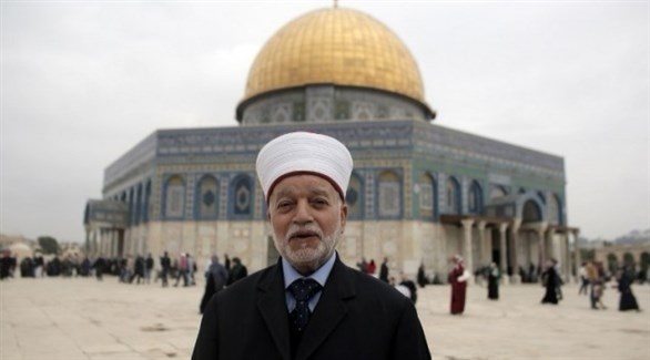 المفتي العام للقدس والديار الفلسطينية، الشيخ محمد حسين (أرشيف)