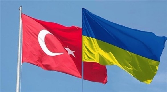 علما تركيا وأوكرانيا (أرشيف)