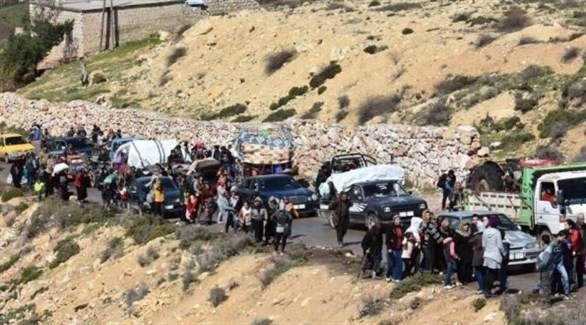 مدنيين سوريين يغادرون عفرين (أرشيف)