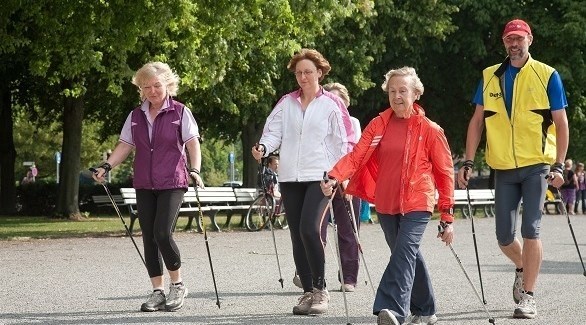الرياضة لكبار السن تحافظ على صحتهم 