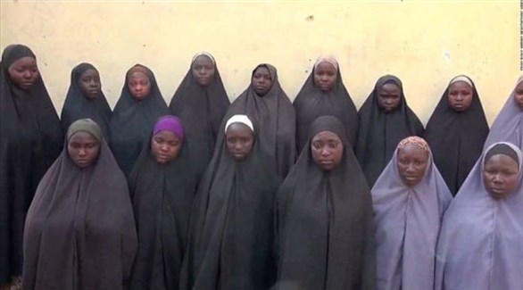 فتيات محررات من جماعة بوكو حرام النيجيرية (وكالات)