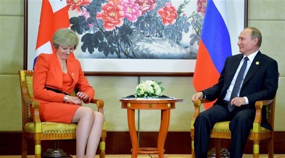 الرئيس الروسي فلاديمير بوتين ورئيسة الوزراء البريطانية تيريزا ماي.(أرشيف)