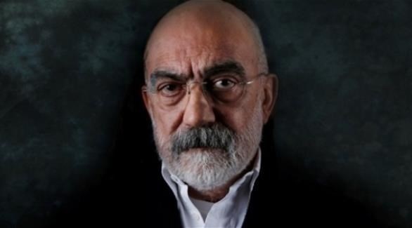 الروائي التركي المعتقل أحمد ألتان (أرشيف)