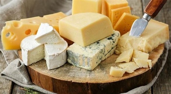 الجبن المصنوع من الحليب الخام 
