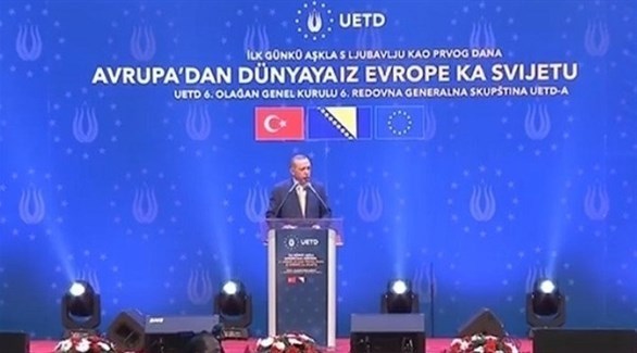 الرئيس التركي يخطب في أنصاره أمس الأحد بسراييفو البوسنية (صباح التركية)  