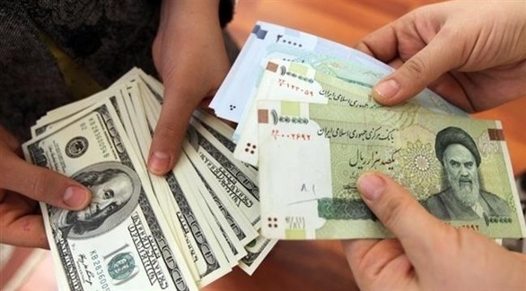 خفض قيمة الريال الإيراني مقابل الدولار (أرشيف)