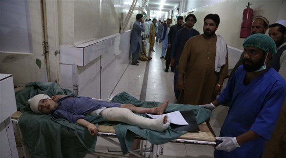 طفل من ضحايا التفجير الانتحاري في ولاية ننكرهار  الأفغانية (إ ب أ)