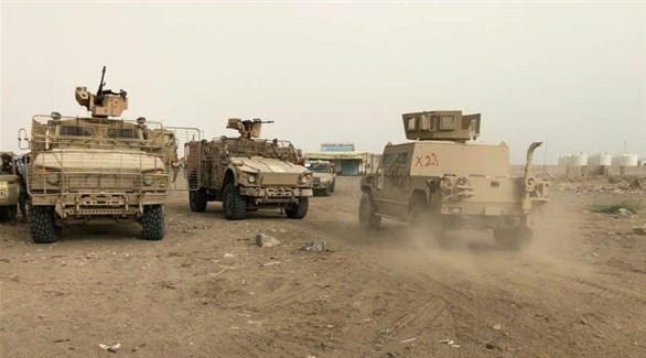 مدرعات قوات الشرعية اليمنية في محيط مطار الحديدة (أرشيف)