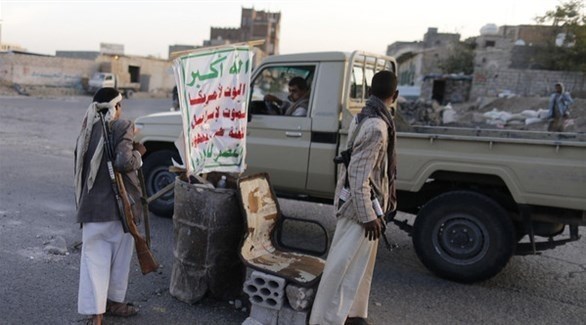 عناصر حوثية عند حاجز أمني في اليمن (أرشيف)