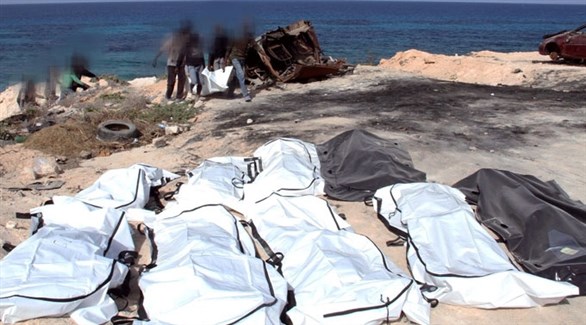جُثث بعض الغرقى على شاطئ قرقنة التونسية  (المصدر التونسي)  