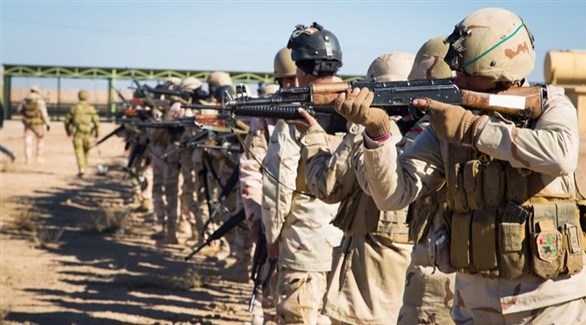 عسكريون من حلف الأطلسي يدربون جنوداً عراقيين (أرشيف)