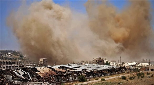 دخان يتصاعد من مناطق المعارضة في درعا.(أرشيف)