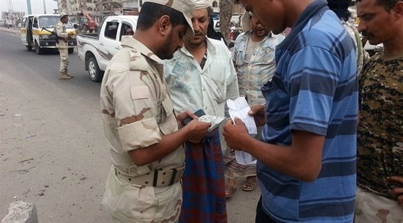 المسؤول الأمني اليمني في دورية بعدن (أرشيف)