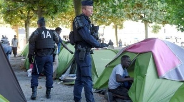 إخلاء مخيم في فرنسا (أرشيف)