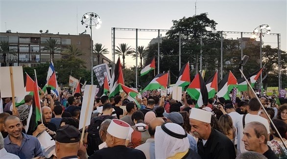 إسرائيليون وعرب يتظاهرون ضد قانون القومية في تل أبيب.(أرشيف)