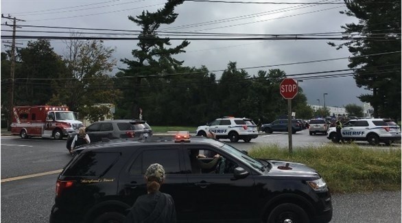 عناصر من الشرطة الأمريكية في موقع إطلاق النار في مقاطعة هارفورد بولاية ميريلاند (تويتر)