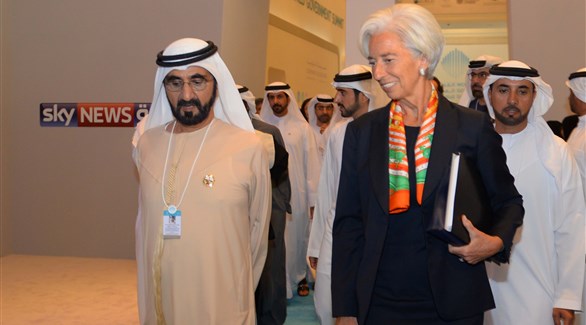 محد بن راشد يصل مقر انعقاد القمة رفقة مدير عام صندوق النقد الدولي كريستين لاغارد