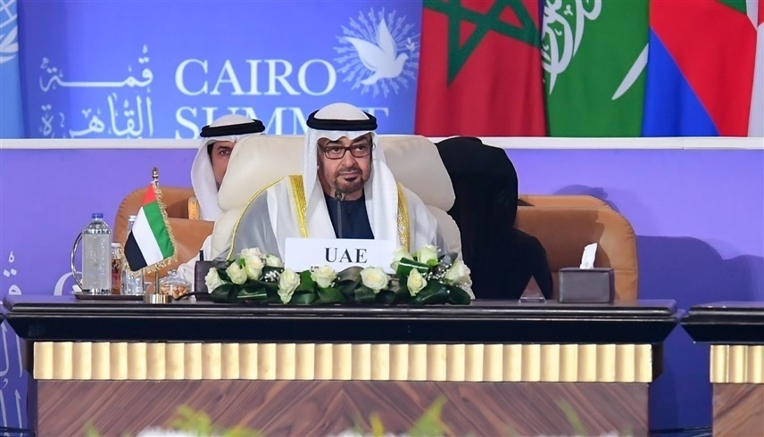 الشيخ محمد بن زايد أثناء مشاركته في قمة القاهرة للسلام (وام)