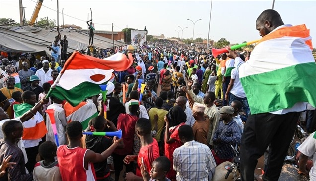 النيجر تتخلف عن سداد ديون بسبب العقوبات