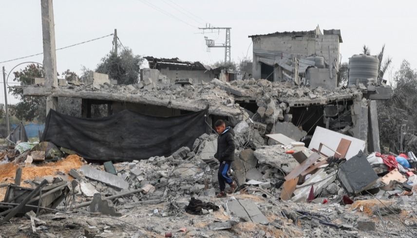 آثار القصف الإسرائيلي على قطاع غزة (أ ف ب)