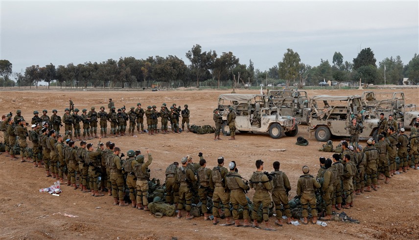 جنود من الجيش الإسرائيلي في غزة (رويترز)