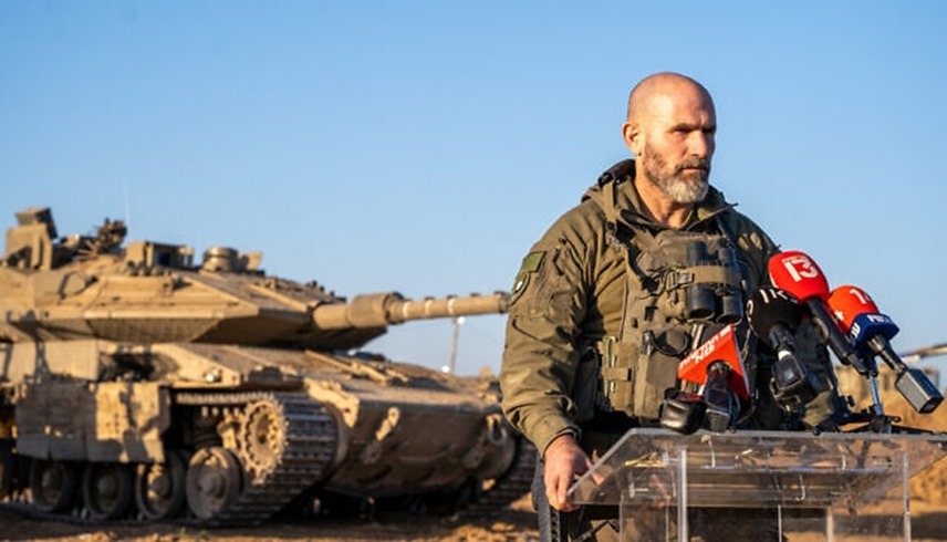 الجنرال دان غولدفوس قائد الفرقة 98 التي تقاتل في غزة (إكس)