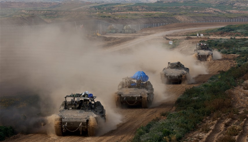 دبابات إسرائيلية على حدود غزة (وكالات)