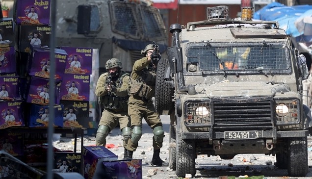 القوات الإسرائيلية تقتحم نابلس وقلقيلية بالضفة الغربية