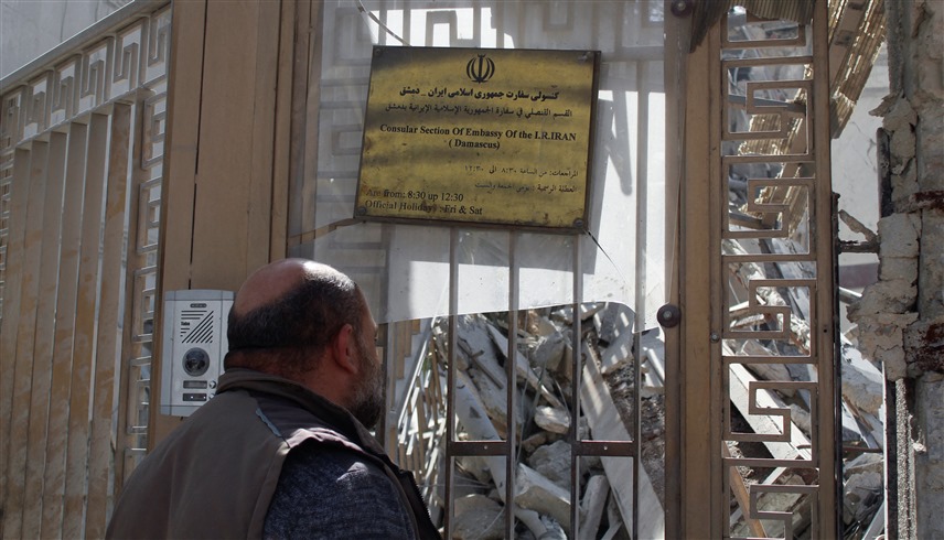 القنصلية الإيرانية المدمرة في دمشق (رويترز)