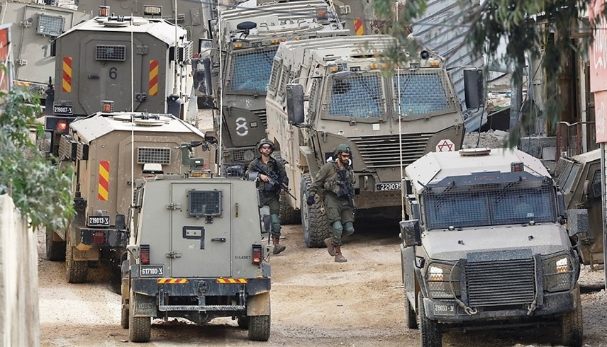 جنود ومدرعات إسرائيلية في مخيم نور شمس في الضفة الغربية (أرشيف)