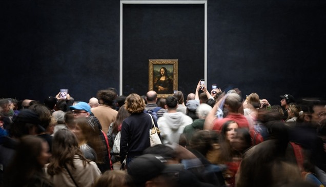 متحف اللوفر يدرس نقل لوحة "موناليزا" لهذا السبب