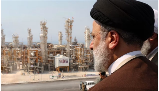 الكونغرس يعوّض تقاعس بايدن في تقييد طموحات إيران