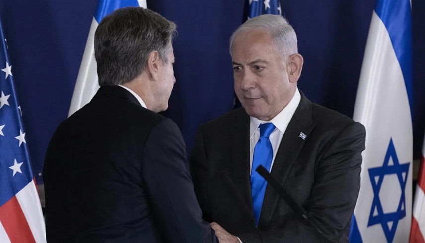 لقاء سابق بين رئيس الوزراء الإسرائيلي بنيامين نتانياهو  ووزير الخارجية الأمريكي أنتوني بلينكن (أ ف ب)