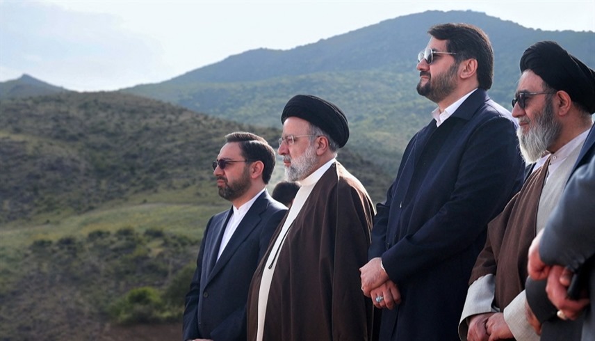 الرئيس الإيراني إبراهيم رئيسي اليوم الأحد قبل سقوط مروحيته (أ ف ب)