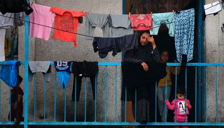 فلسطينيات في أحد مراكز أونروا (إكس)