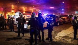 شرطة نيويورك تعتقل 300 متظاهر في جامعتي كولومبيا وسيتي كوليدج