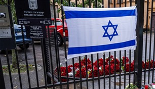 السويد.. تعزز حماية سفارة إسرائيل بعد إطلاق نار