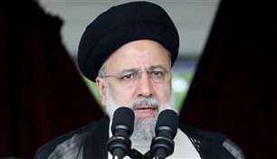 الضباب والأمطار يلفان مصير رئيسي المرشح الأبرز لخلافة خامنئي في إيران