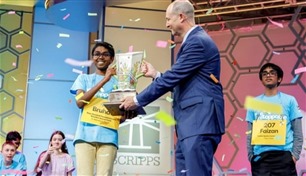 حصد 50 ألف دولار.. طفل هندي يفوز بجائزة التهجئة الأمريكية  